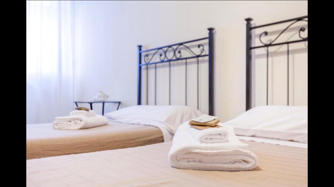 Bed and breakfast Happiness - Center *